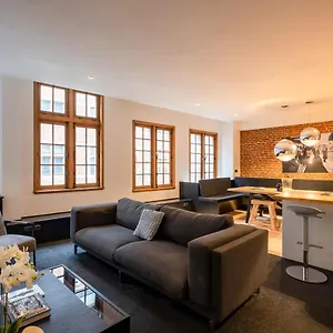 https://grand-place-apartments-9.brusselshotelsbook.com